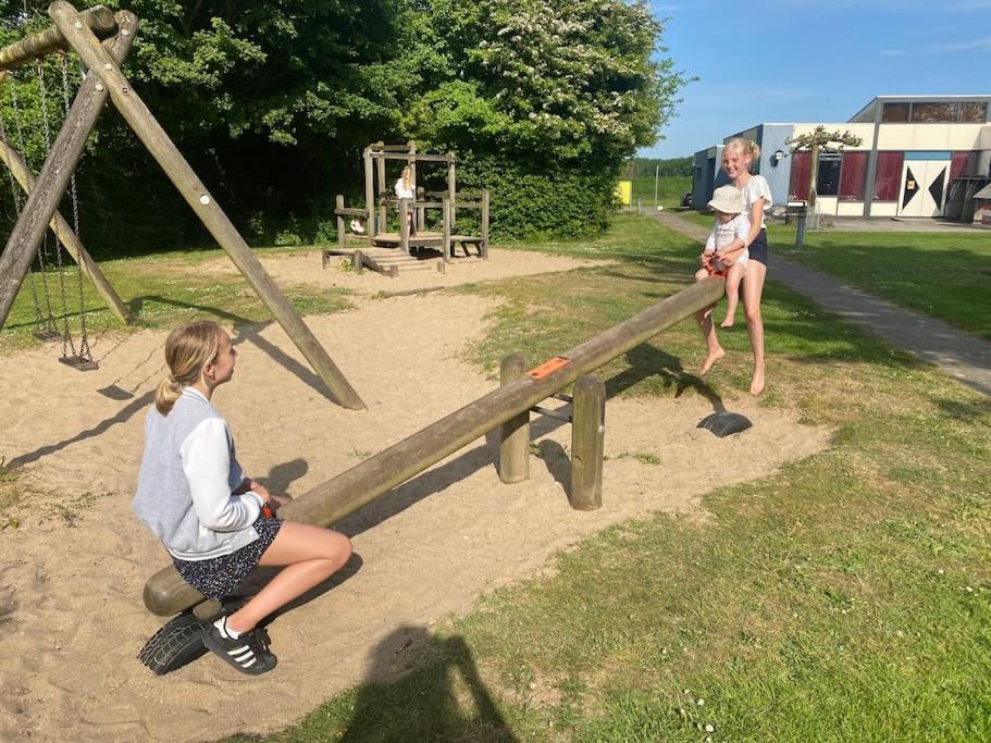 De Boet, Dicht Bij Duinen En Zee Warmenhuizen Exterior foto